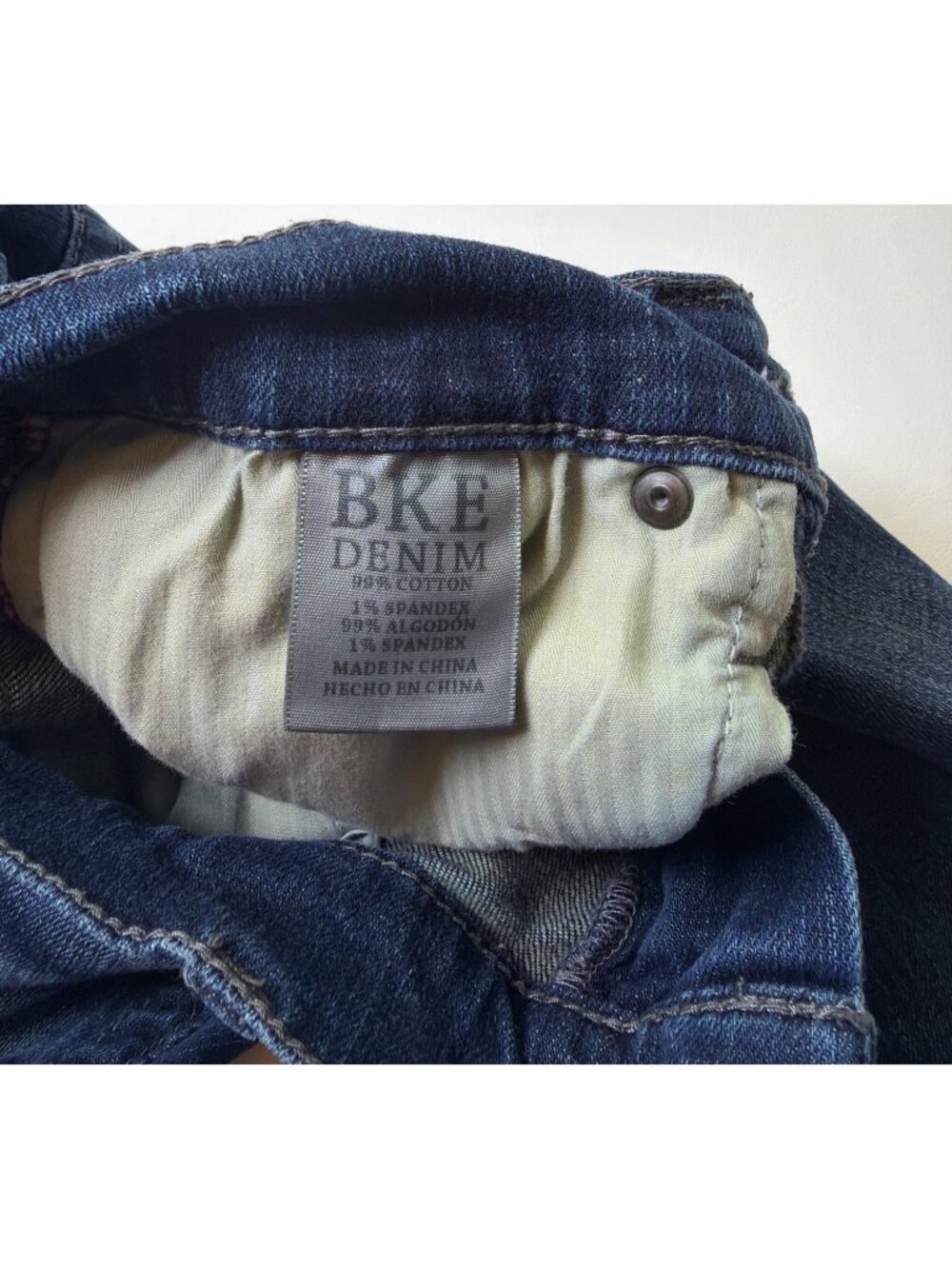 BKE AARON Jeans Men’s Size 25R Straight Slim Leg Dark Wash Stretch Whiskering - Picture 9 of 11